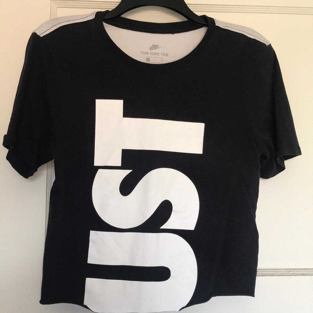 Black and white nike crop top